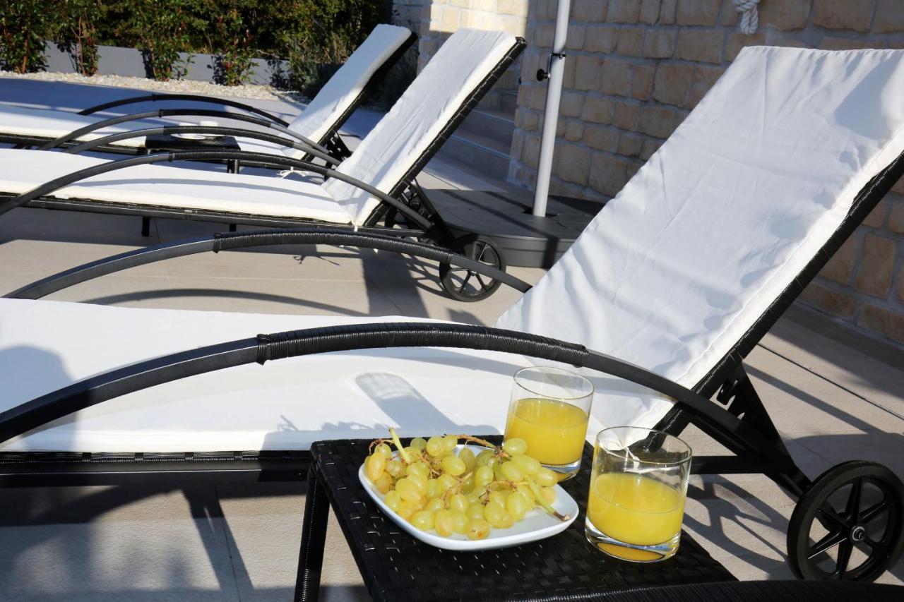 Villa Infinity Šmrika Екстериор снимка
